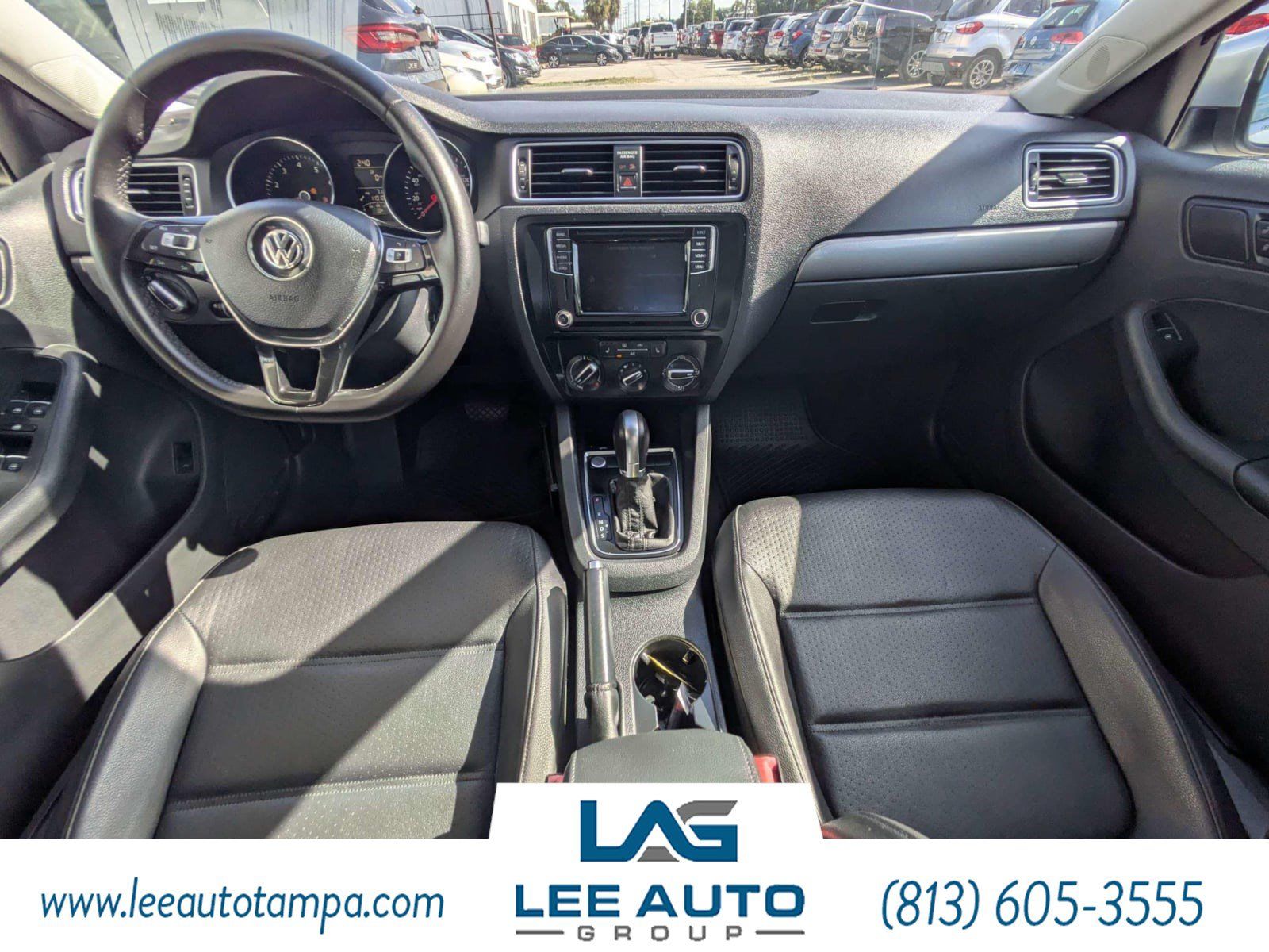 Used 2016 Volkswagen Jetta SE FWD image 5