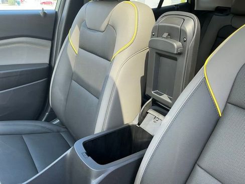 New 2026 Chevrolet Trax ACTIV w/ Sunroof Package FWD image 30