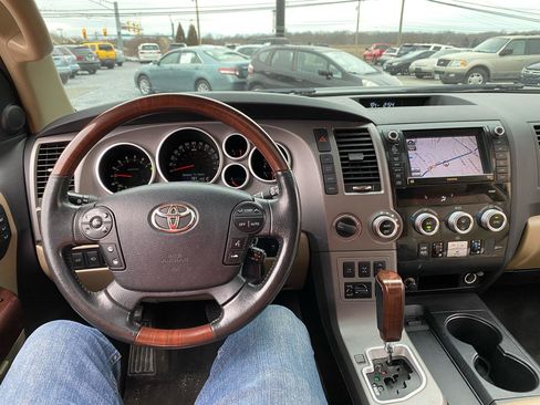 Used 2012 Toyota Sequoia Platinum image 13