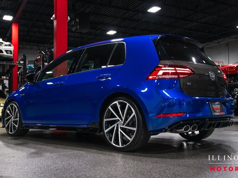 Used 2019 Volkswagen Golf 4-Door AWD/4WD image 3