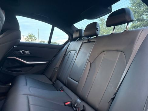 Used 2020 BMW 330i xDrive Sedan w/ Premium Package AWD/4WD image 30