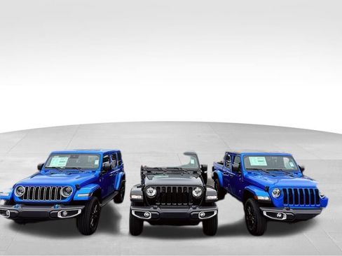 New 2024 Jeep Compass Latitude w/ Sun and Sound Group image 27