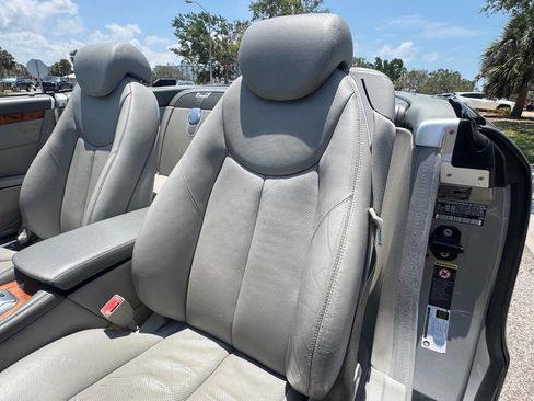 Used 2007 Mercedes-Benz SL 550 image 69