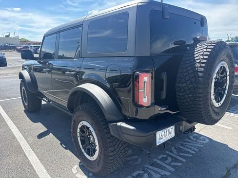 Used 2023 Ford Bronco Badlands w/ Sasquatch Package AWD/4WD image 4