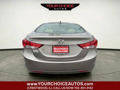 Used 2013 Hyundai Elantra GLS w/ Preferred Pkg FWD image 4