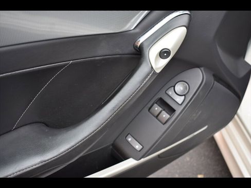 Used 2013 Cadillac CTS Coupe RWD image 17