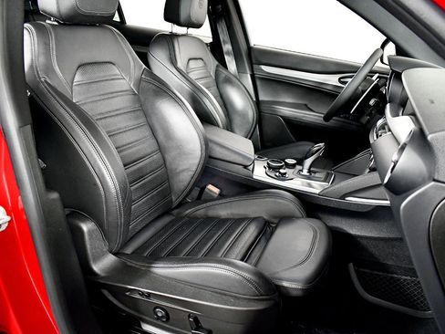 Used 2019 Alfa Romeo Stelvio Ti Sport w/ Quick Order Package 22S Sport image 42