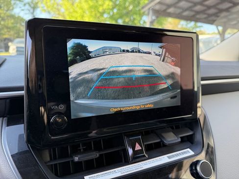 Used 2024 Toyota Corolla LE image 16