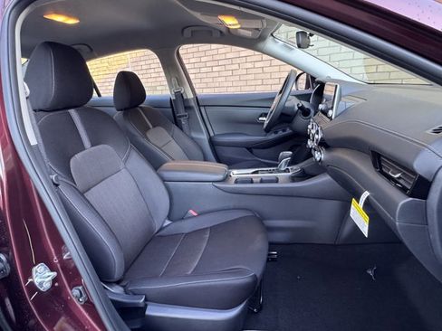 New 2025 Nissan Sentra SV image 5
