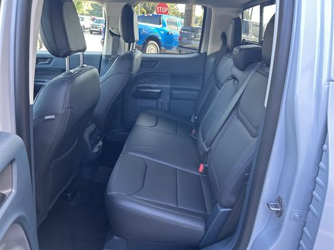 New 2025 Ford Maverick Lariat w/ Black Appearance Package image 34