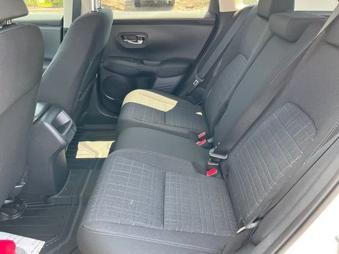 Used 2026 Honda HR-V LX image 15