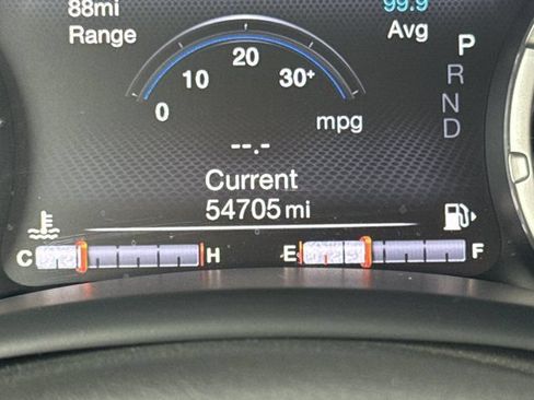 Used 2023 Jeep Renegade Latitude AWD/4WD image 19