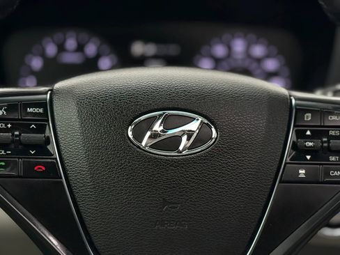 Used 2017 Hyundai Sonata Limited w/ Ultimate Package 04 FWD image 42