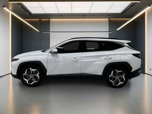 Used 2022 Hyundai Tucson Limited FWD image 2