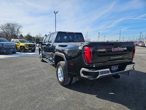 Used 2025 GMC Sierra 3500 SLT w/ SLT Premium Package image 7
