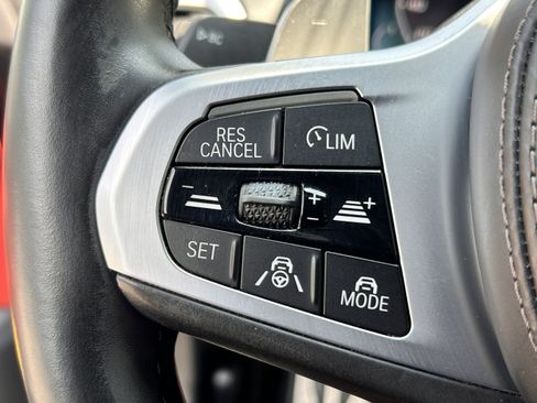Used 2022 BMW M850i xDrive Convertible w/ M Carbon Exterior Package AWD/4WD image 9