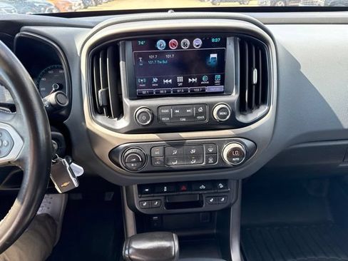 Used 2016 Chevrolet Colorado Z71 AWD/4WD image 17