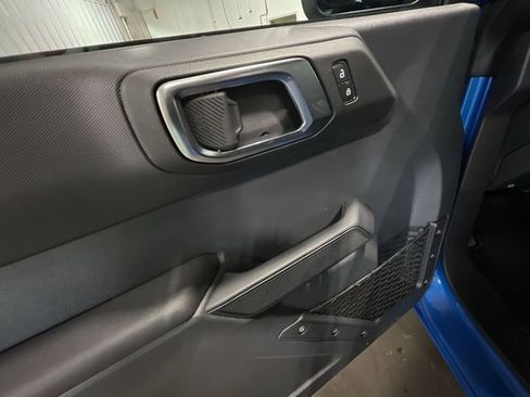 Used 2025 Ford Bronco 4-Door image 19