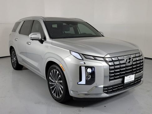 Used 2023 Hyundai Palisade Calligraphy w/ Cargo Package AWD/4WD image 1