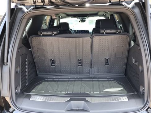 New 2026 Chevrolet Tahoe High Country AWD/4WD image 13
