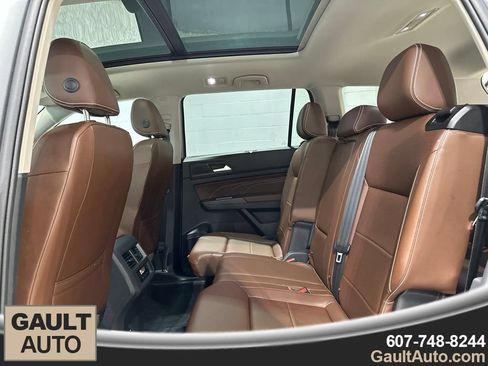 Used 2022 Volkswagen Atlas SEL AWD/4WD image 15