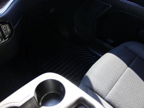 Used 2022 Chevrolet Silverado 1500 RST RWD image 26