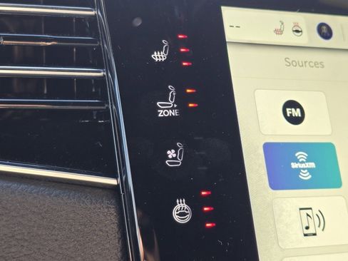 New 2026 Jeep Grand Wagoneer 4WD image 4