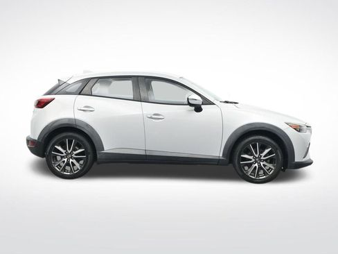 Used 2017 MAZDA CX-3 Touring w/ Premium Package AWD/4WD image 4