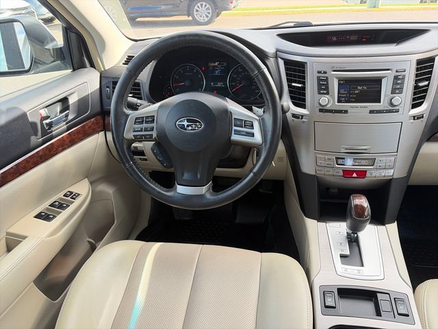 Used 2014 Subaru Legacy 2.5i Limited AWD/4WD image 29