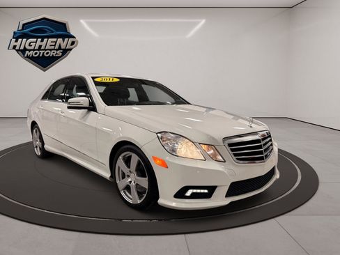 Used 2011 Mercedes-Benz E 350 4MATIC Sedan image 9
