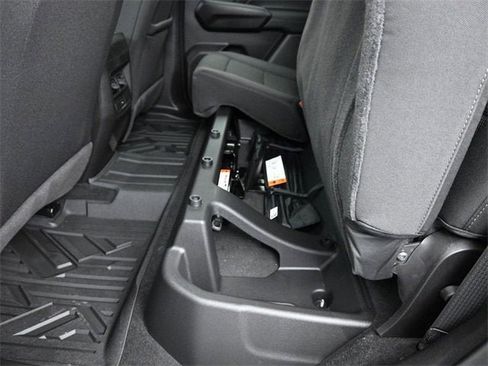 New 2026 Chevrolet Colorado LT image 24