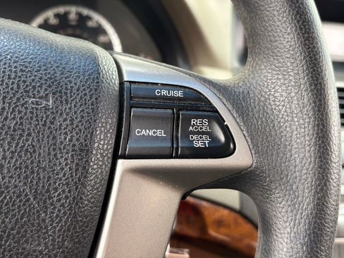 Used 2010 Honda Accord EX image 21