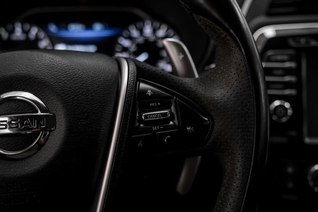 Used 2018 Nissan Maxima SR w/ Midnight Edition FWD image 16