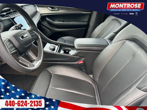 New 2025 Jeep Grand Cherokee Limited 4xe image 11