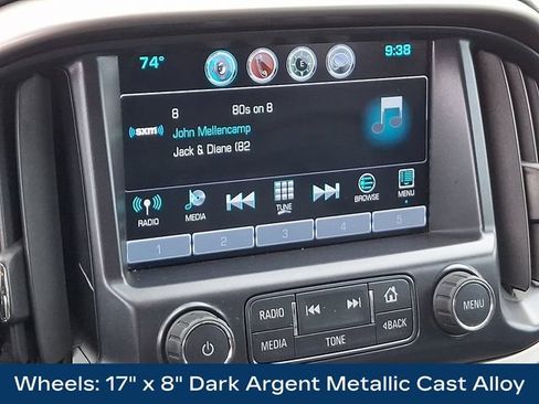 Used 2017 Chevrolet Colorado Z71 AWD/4WD image 12