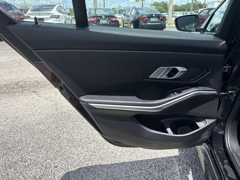 Used 2023 BMW 330i xDrive Sedan w/ Driving Assistance Package AWD/4WD image 11