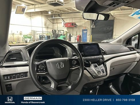 Used 2024 Honda Odyssey Touring image 15