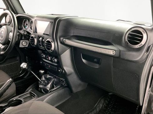 Used 2017 Jeep Wrangler Unlimited Sport w/ Quick Order Package 23S image 22