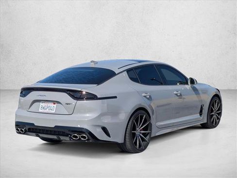 Used 2018 Kia Stinger GT1 RWD image 5