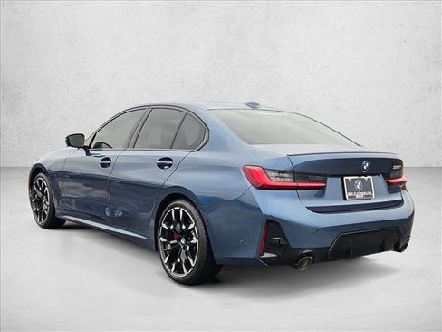 New 2026 BMW 330i Sedan w/ M Sport Package image 8