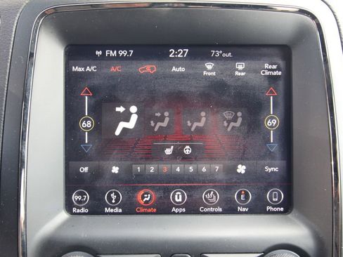 Used 2019 Dodge Durango GT image 33