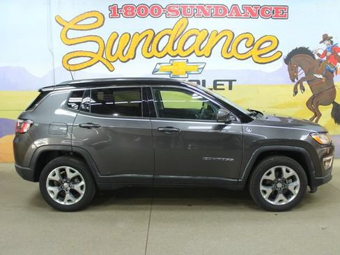 Used 2021 Jeep Compass Limited AWD/4WD image 1