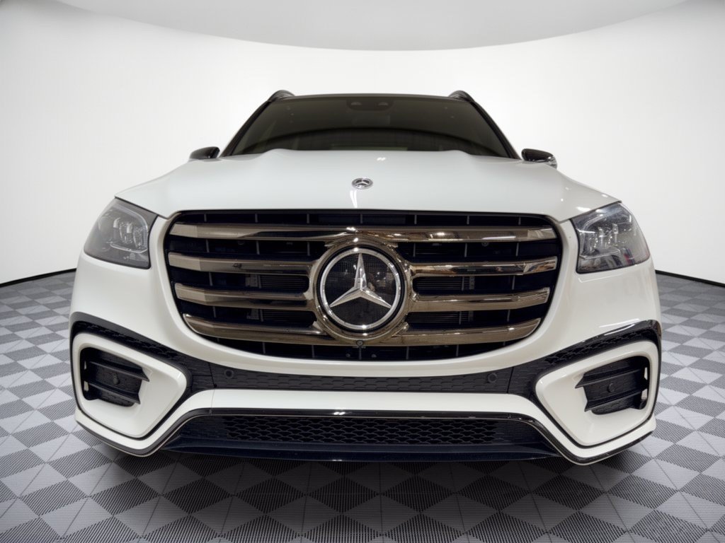 Used 2024 Mercedes-Benz GLS 450 4MATIC image 6