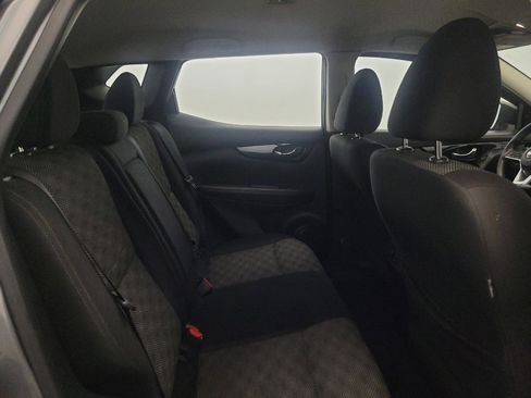 Used 2019 Nissan Rogue Sport SV FWD image 19