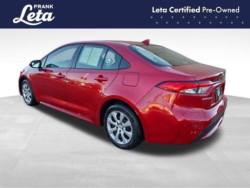 Used 2021 Toyota Corolla LE image 6