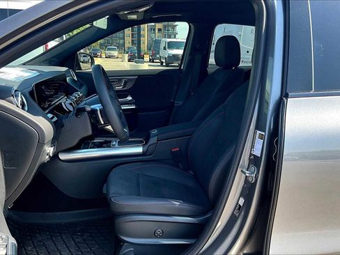 New 2026 Mercedes-Benz GLA 250 image 9