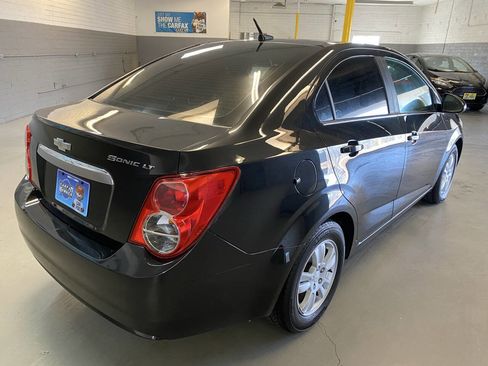 Used 2013 Chevrolet Sonic LT image 6