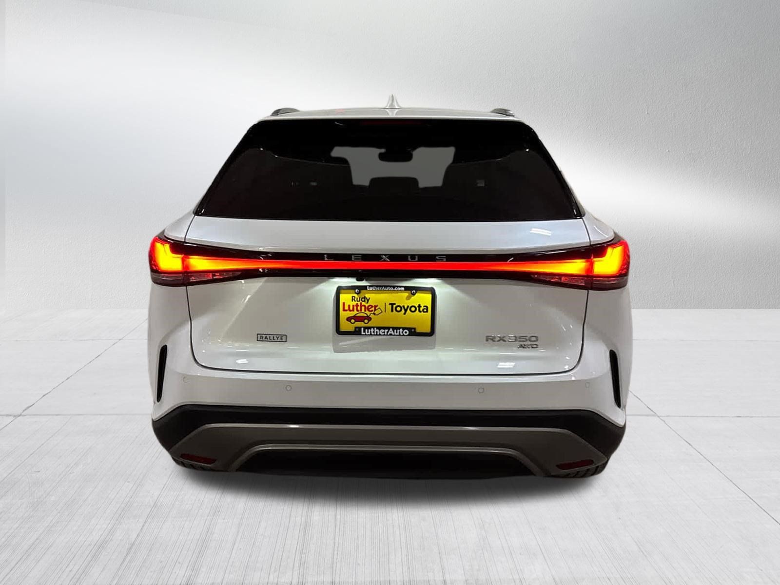 Used 2023 Lexus RX 350 Premium w/ Cold Area Package AWD/4WD image 5