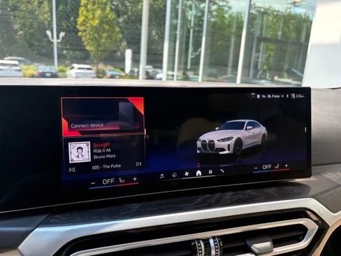 Used 2024 BMW i4 eDrive40 w/ Convenience Package RWD image 15