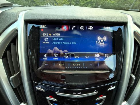 Used 2016 Cadillac SRX Luxury image 19